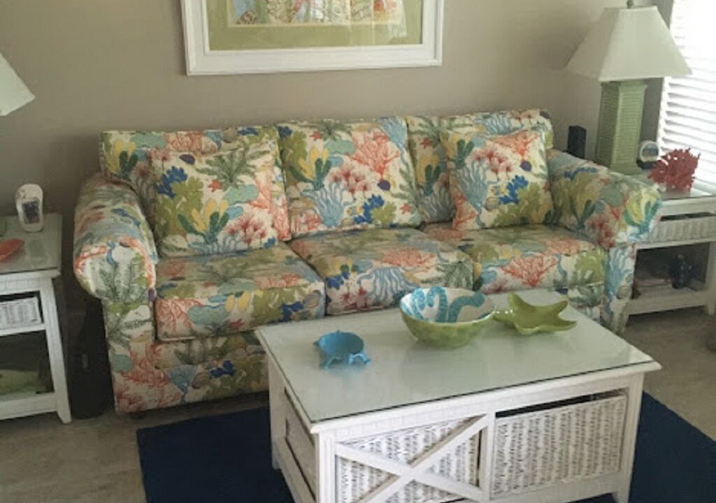 Photo of Livingroom in Upper Grand Lagoon