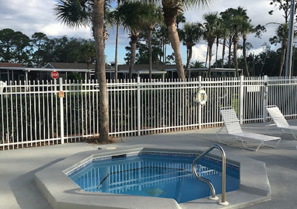 Photo of Outdoor in Upper Grand Lagoon