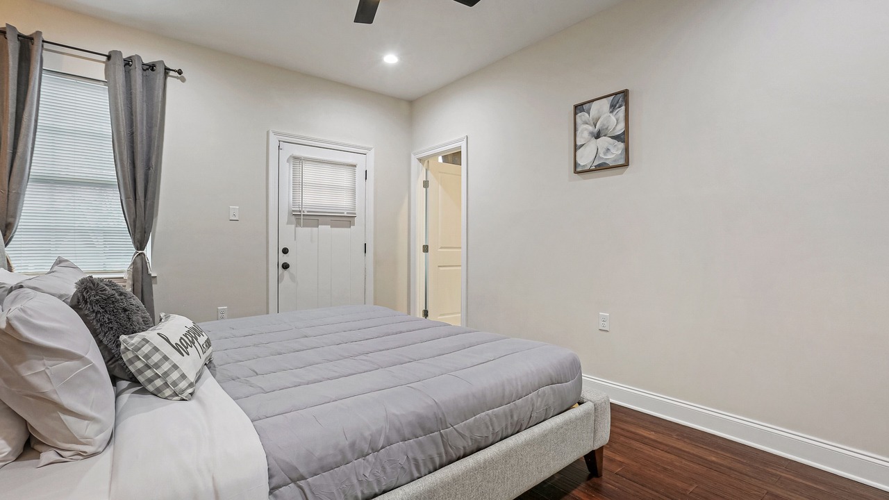Photo of Bedroom in Seventh Ward