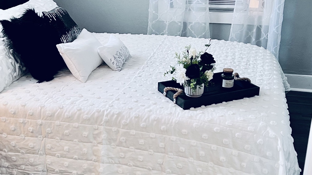 Photo of Bedroom in Galveston