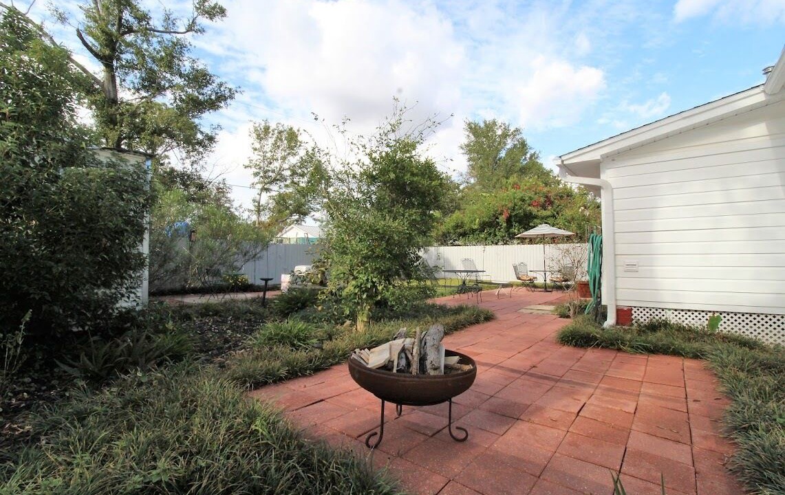 Photo of Patio Balcony in Navy Point