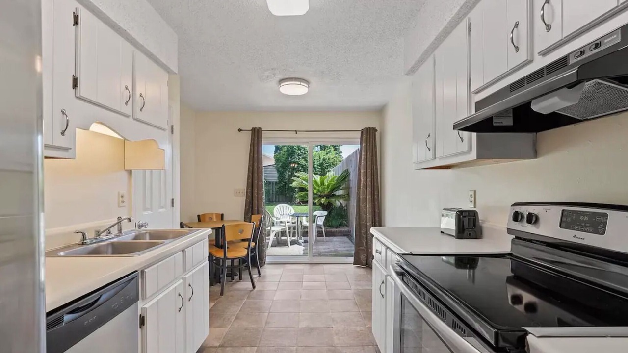 Photo of Kitchen in Treasure Cove