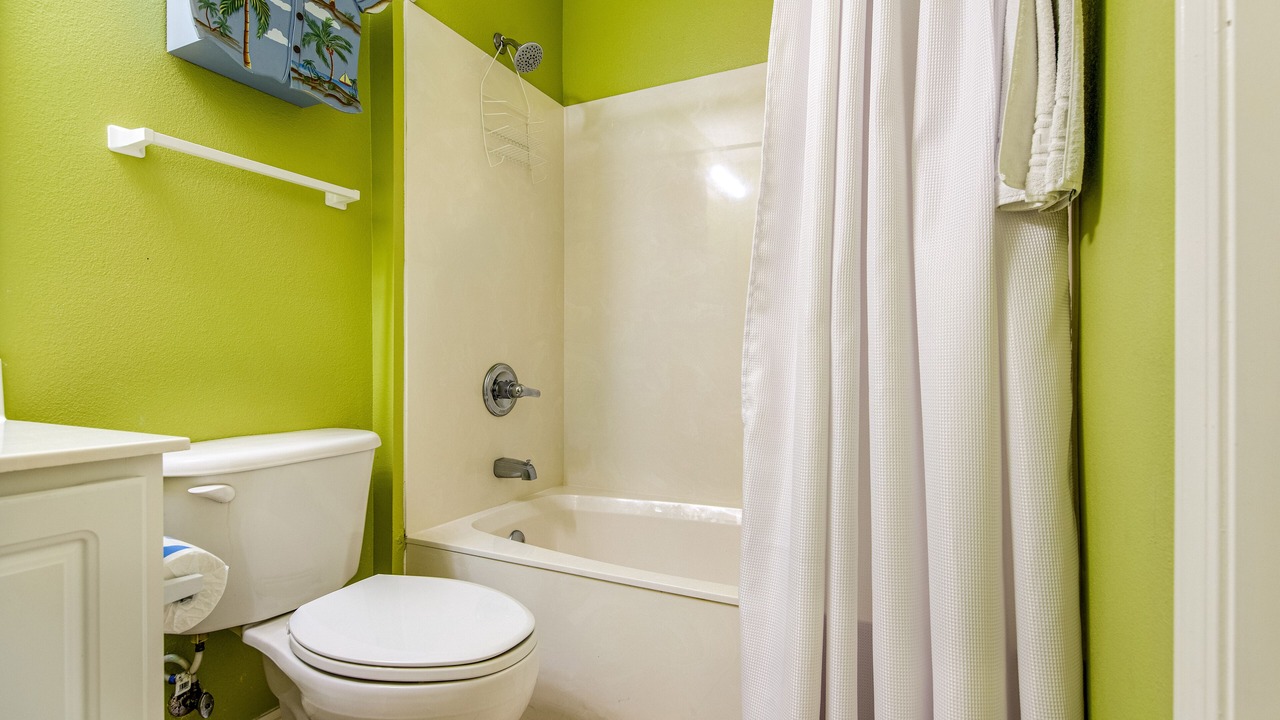 Photo of Bathroom in Navarre Beach