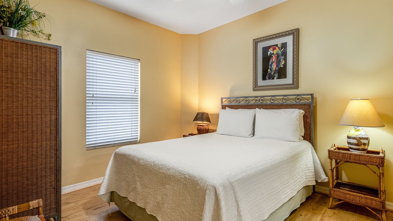 Photo of Bedroom in Navarre Beach