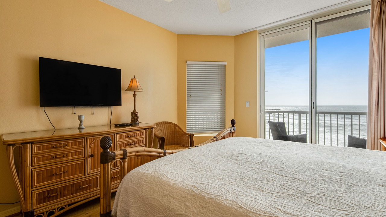 Photo of Bedroom in Navarre Beach