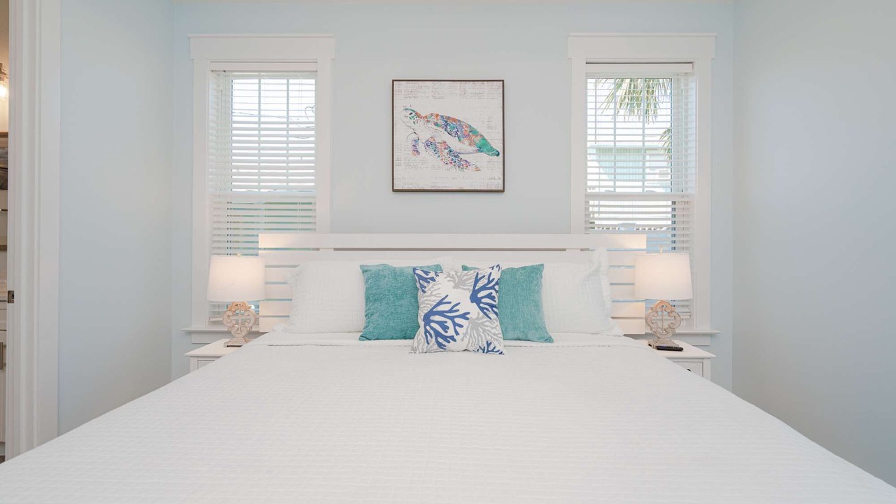 Photo of Bedroom in Miramar Beach