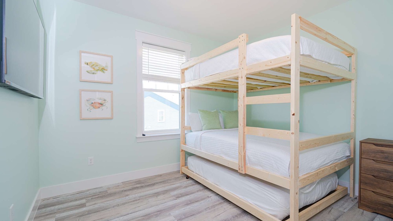 Photo of Bedroom in Miramar Beach