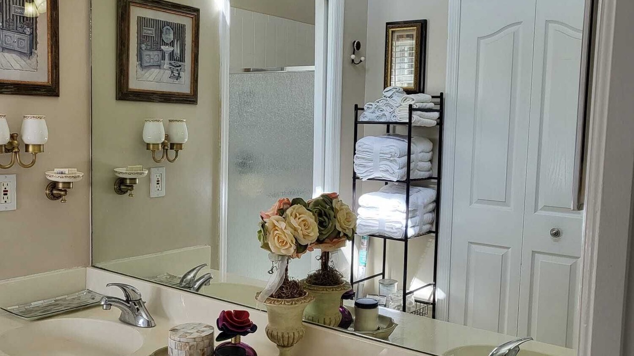 Photo of Bathroom in Naples