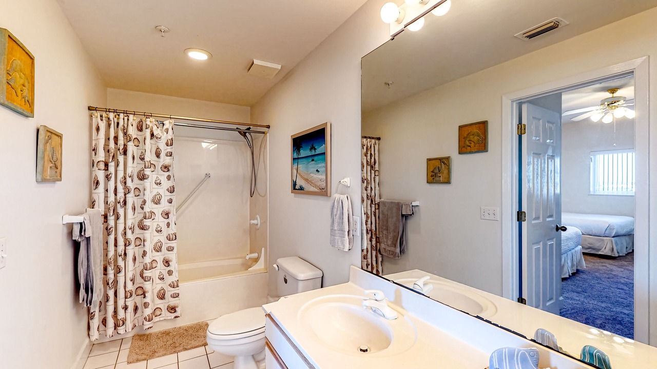 Photo of Bathroom in Navarre Beach
