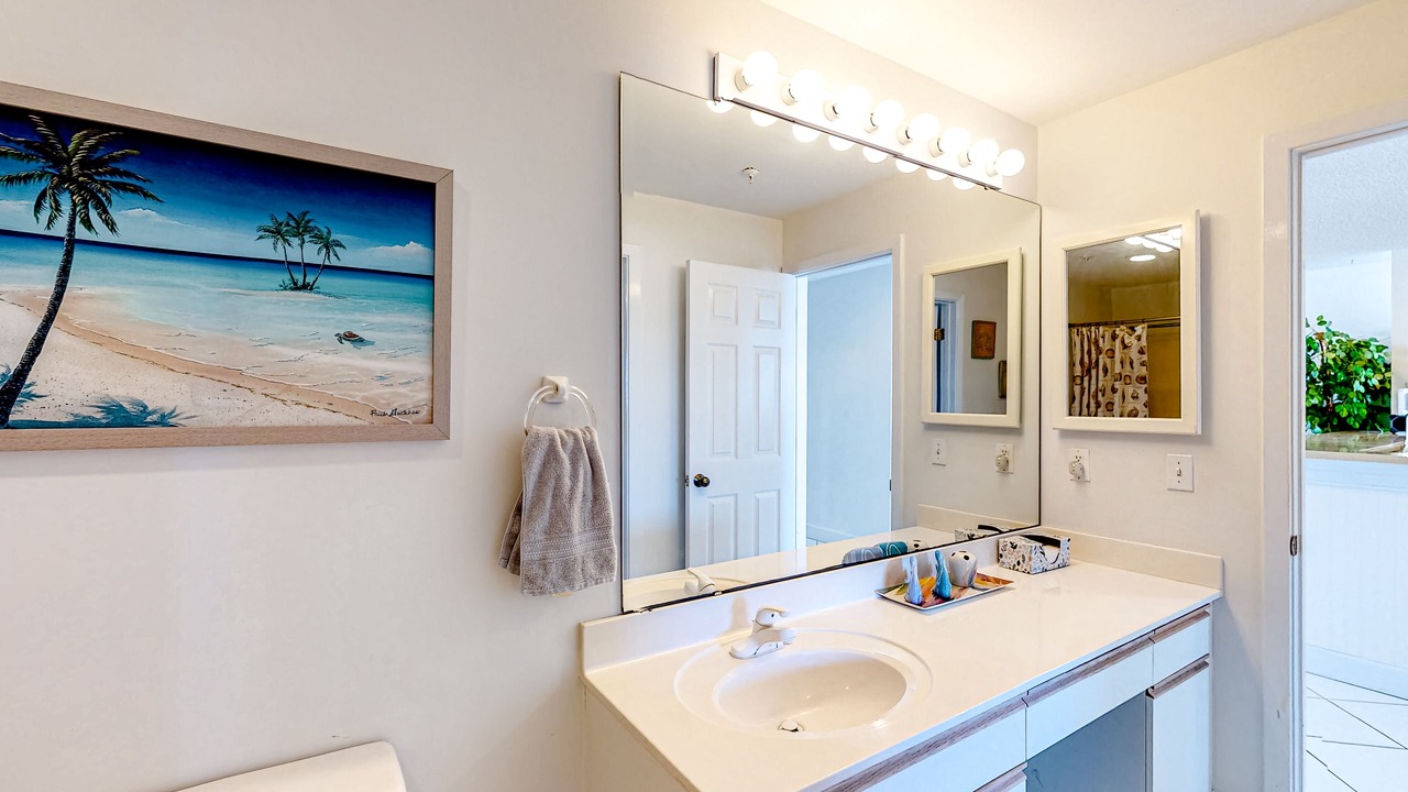 Photo of Bathroom in Navarre Beach