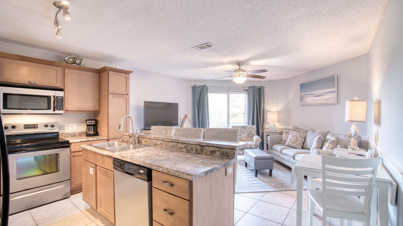 Photo of Livingroom in Avalon Beach Estates