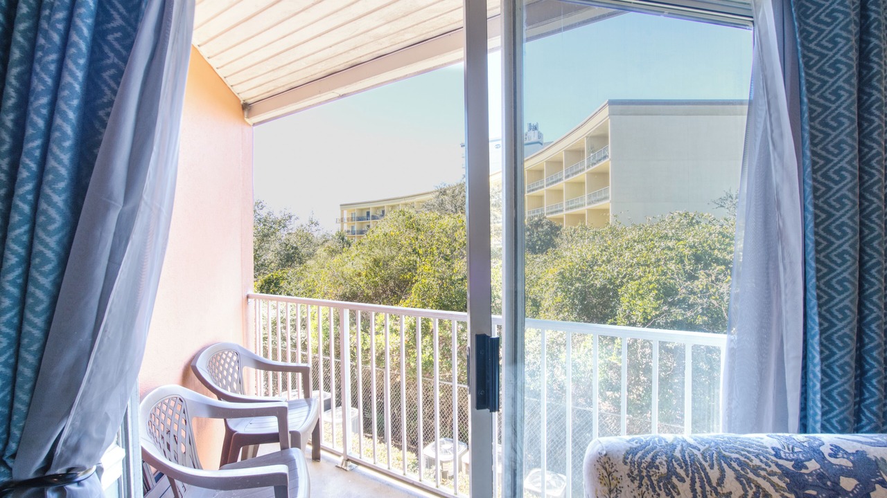 Photo of Others in Avalon Beach Estates