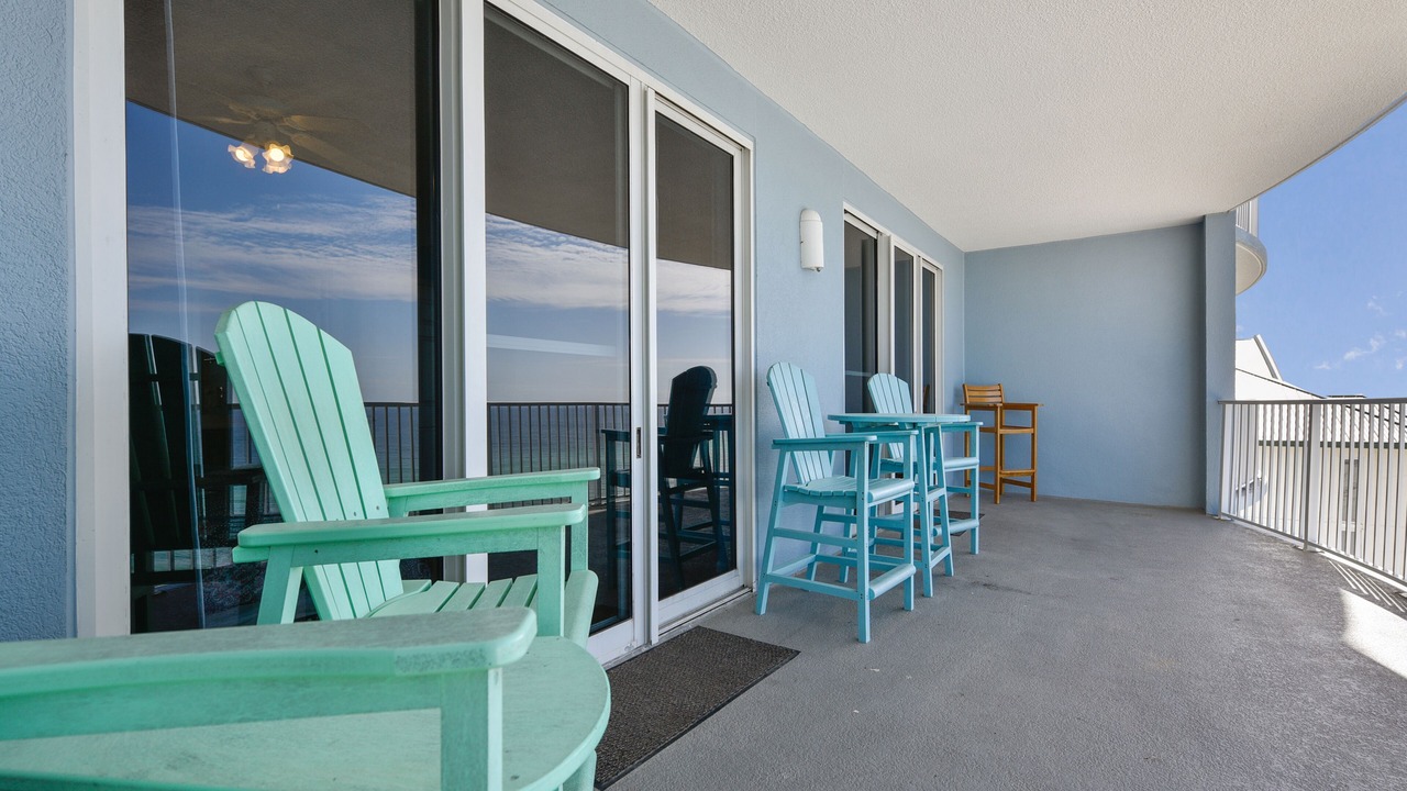 Photo of Patio Balcony in Bahama Beach