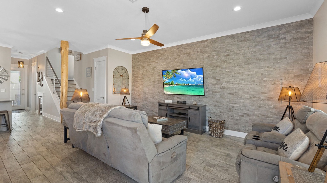 Photo of Livingroom in Emerald Waters Village