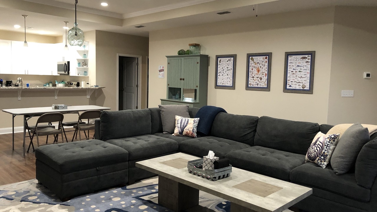 Photo of Livingroom in Eastpoint