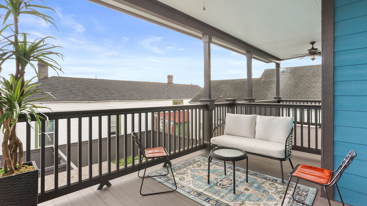 Photo of Patio Balcony in Saint Roch