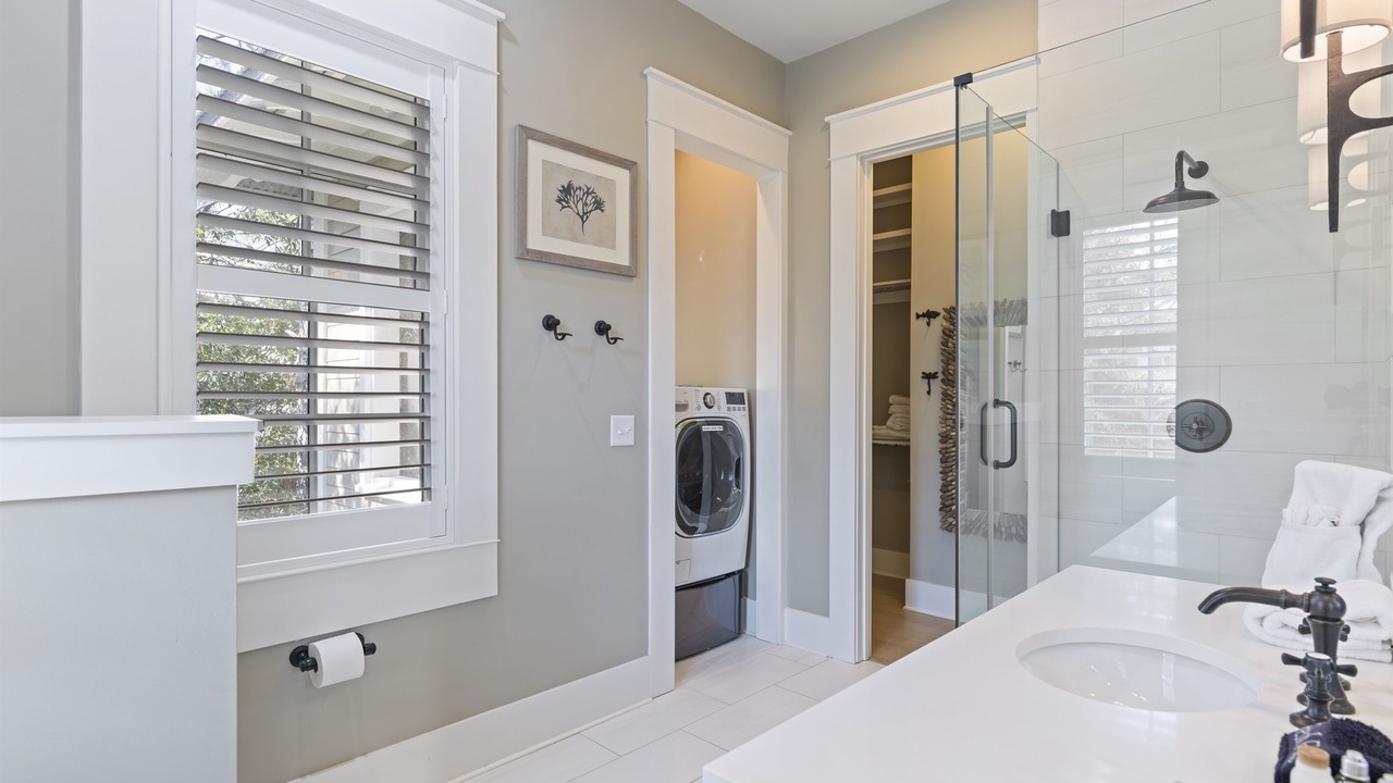 Photo of Bathroom in Watercolor