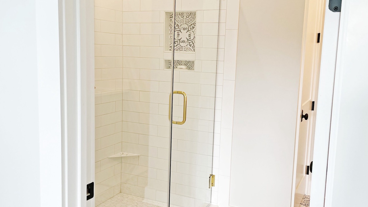 Photo of Bathroom in Plantation