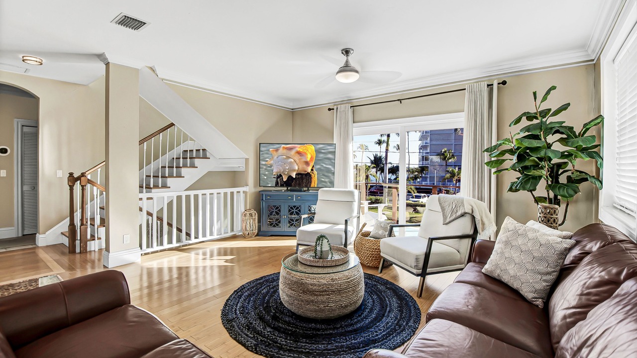 Photo of Livingroom in Isles of Capri