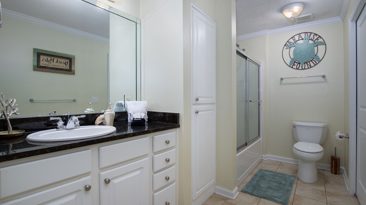 Photo of Bathroom in Laguna Beach Estates