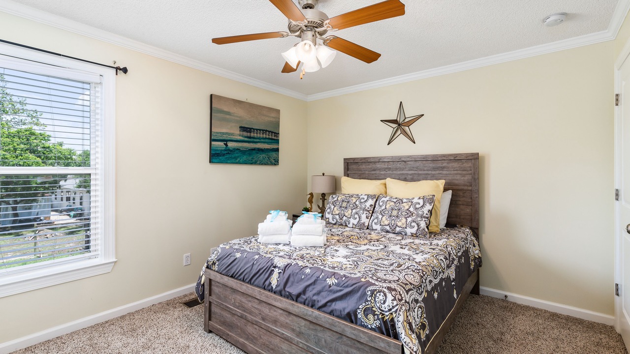 Photo of Bedroom in Laguna Beach Estates