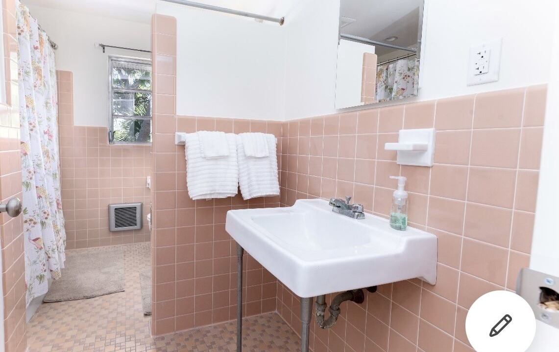 Photo of Bathroom in Panama City