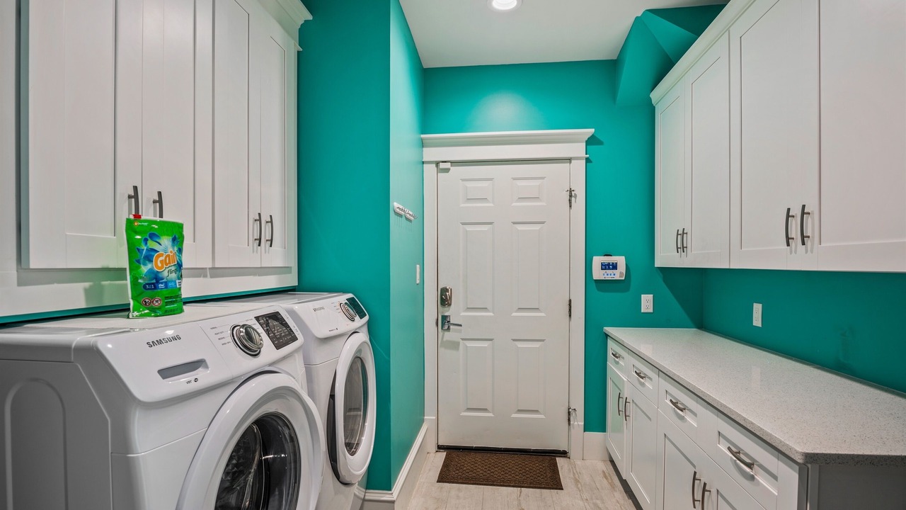 Photo of Bedroom in Avalon Beach Estates