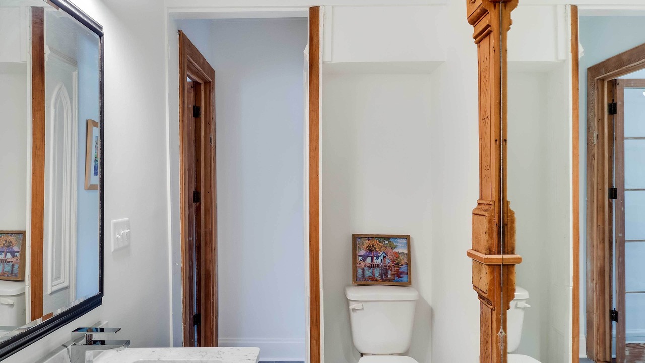 Photo of Bathroom in Natchez