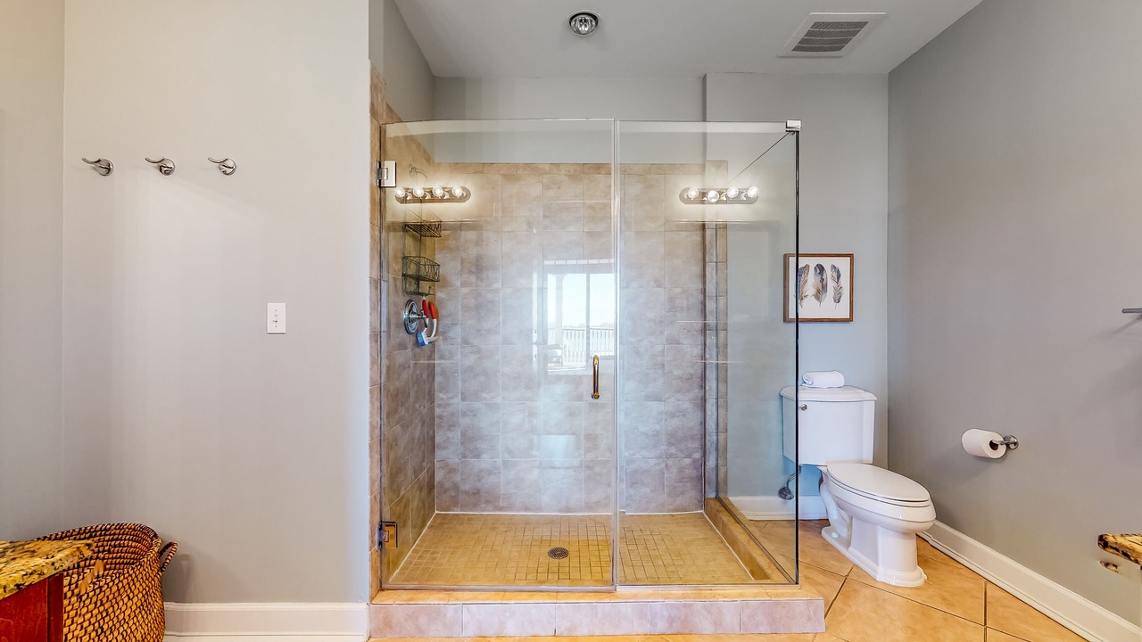 Photo of Bathroom in Upper Grand Lagoon
