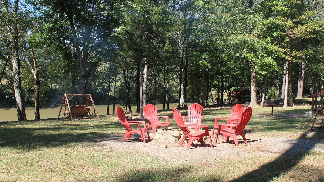 Photo of Outdoor in Smithville