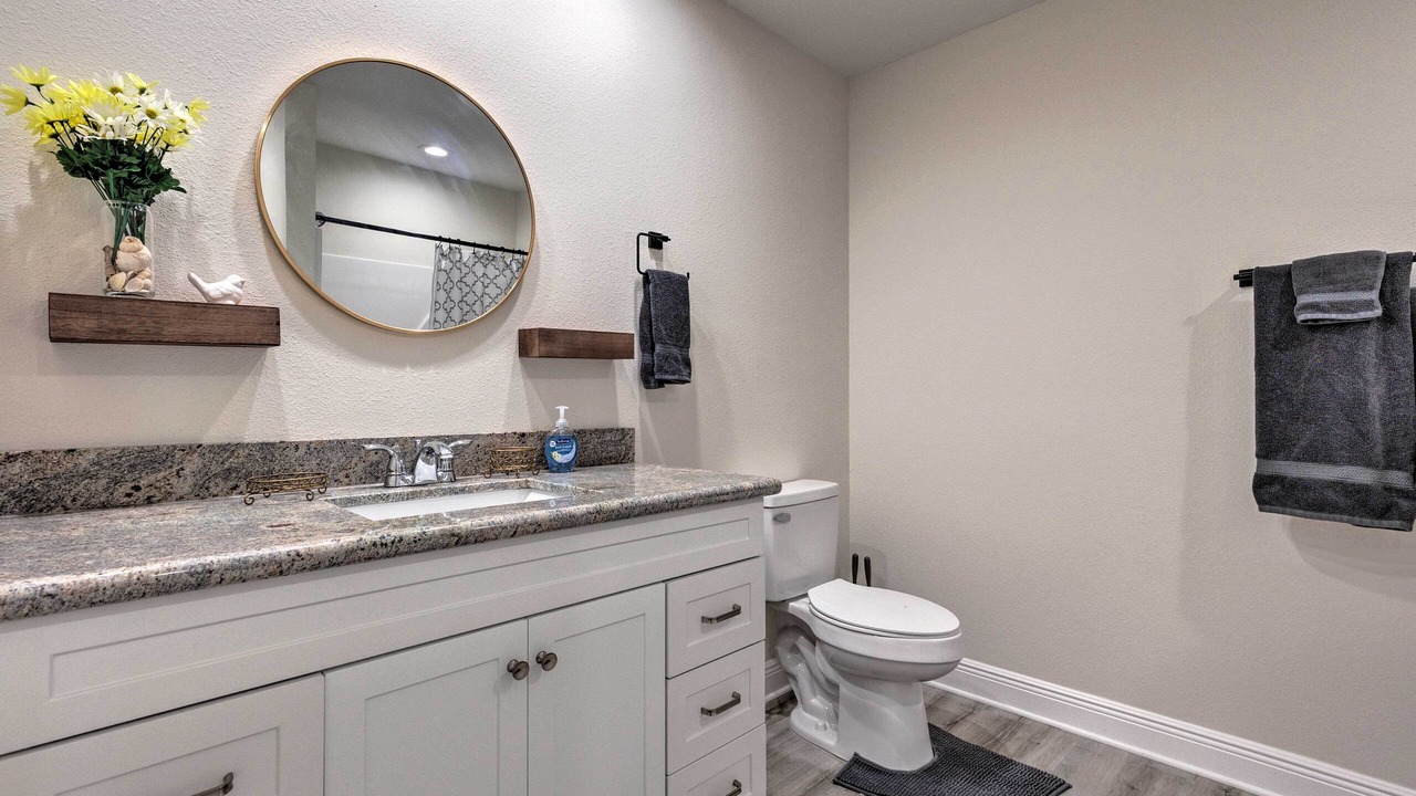 Photo of Bathroom in Mississippi City