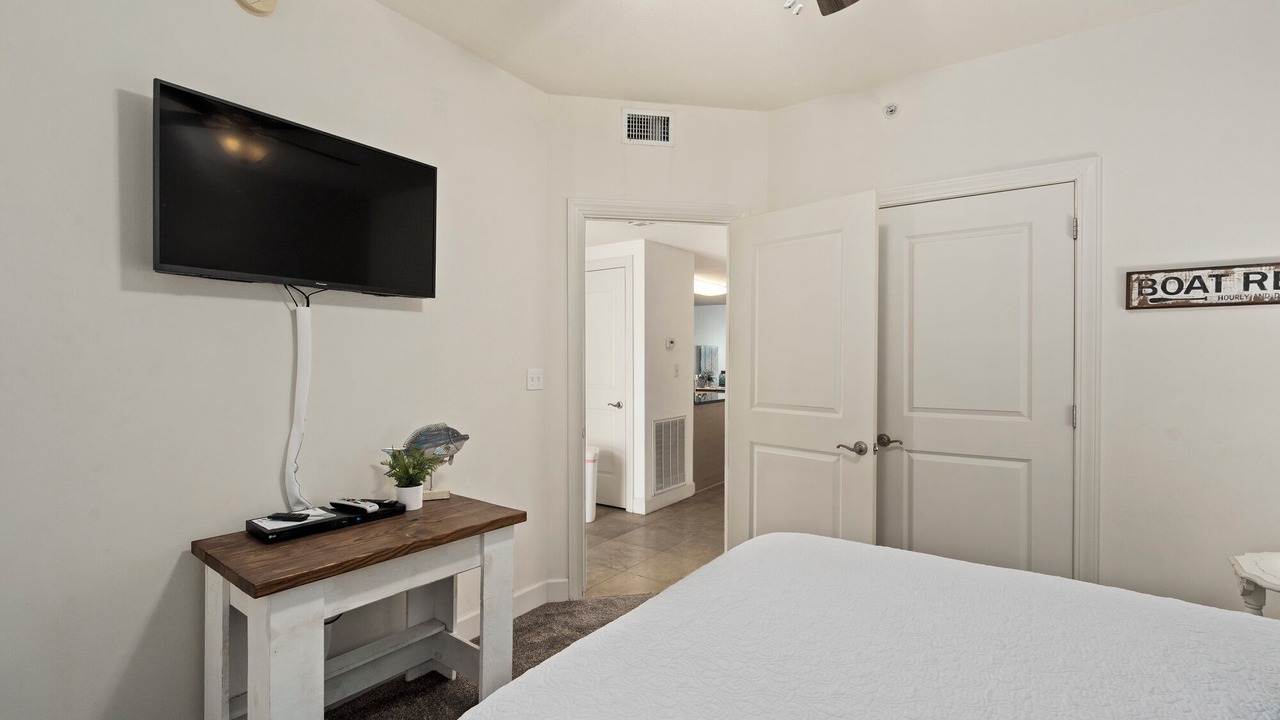 Photo of Bedroom in Biloxi