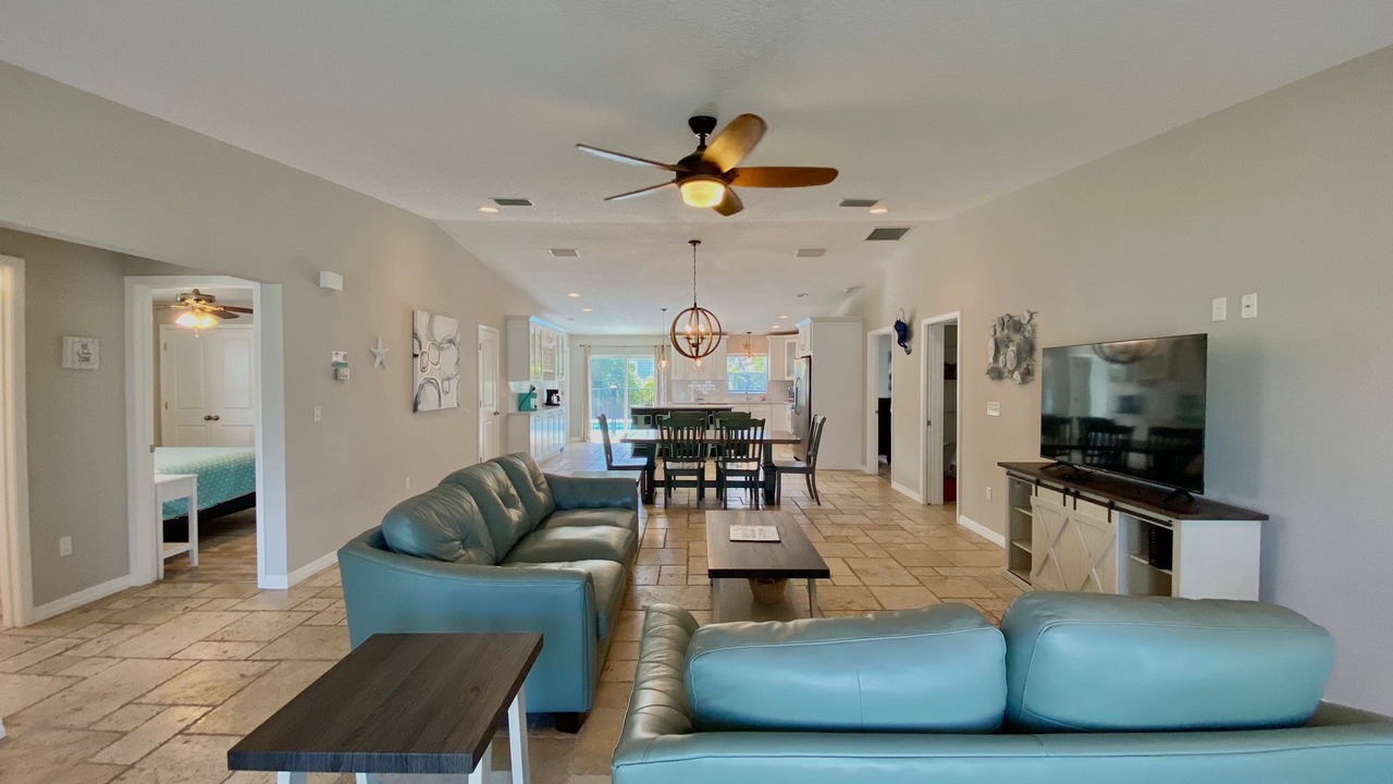 Photo of Livingroom in Butler Beach