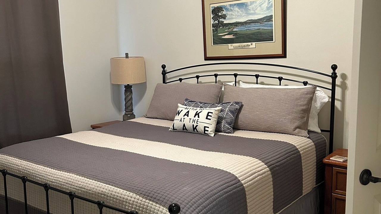 Photo of Bedroom in Dadeville