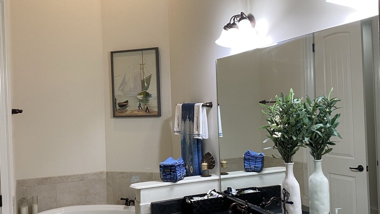 Photo of Bathroom in Dadeville