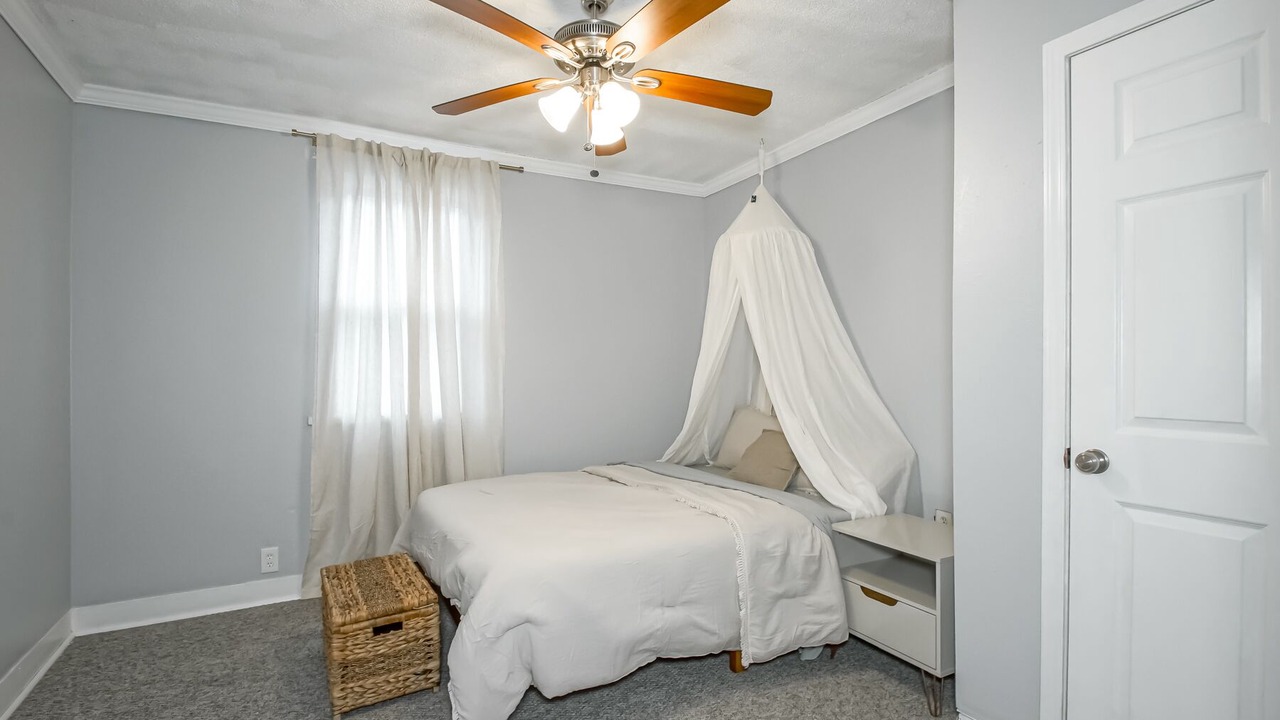 Photo of Bedroom in Whitney
