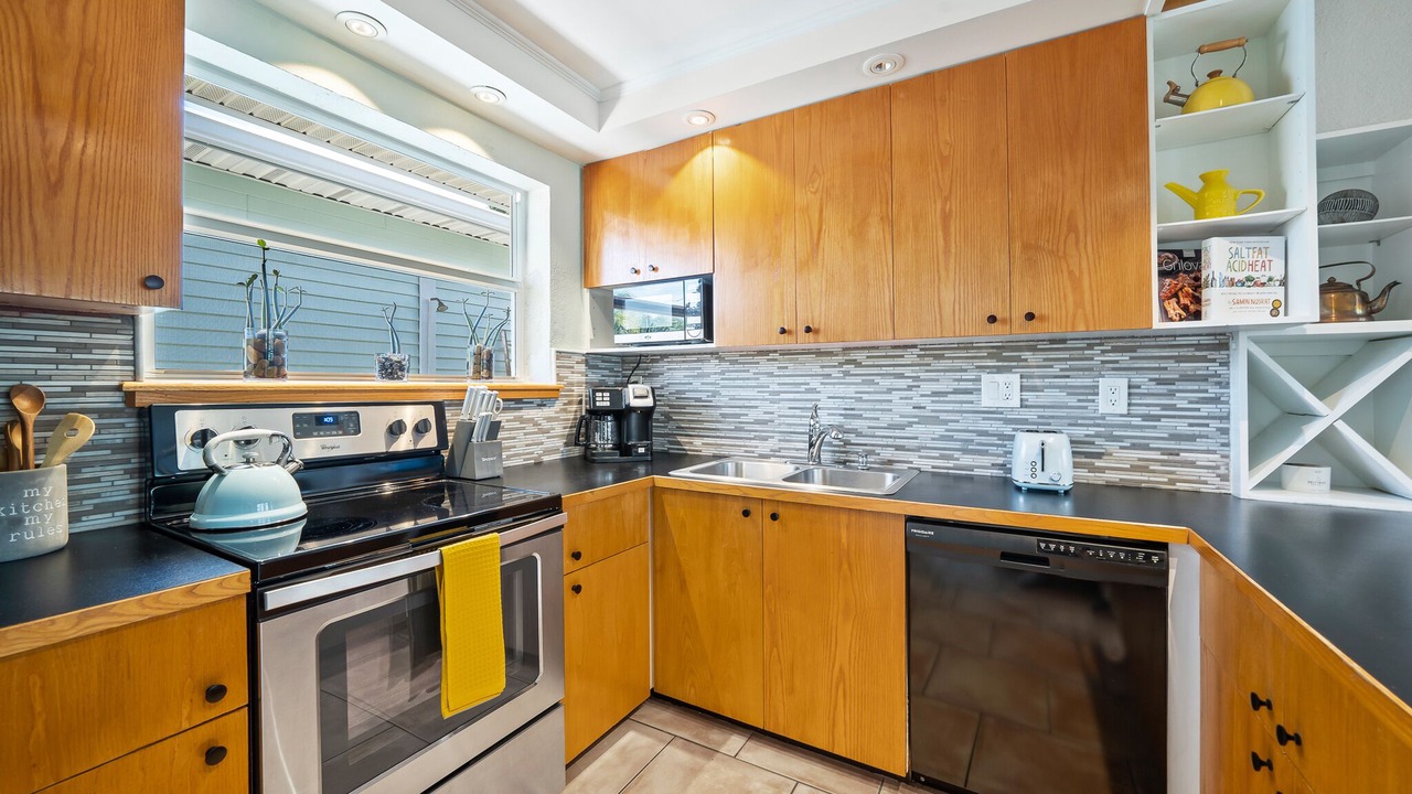 Photo of Kitchen in Cocoa Beach