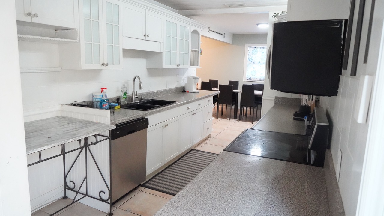 Photo of Kitchen in Pasadena On The Gulf