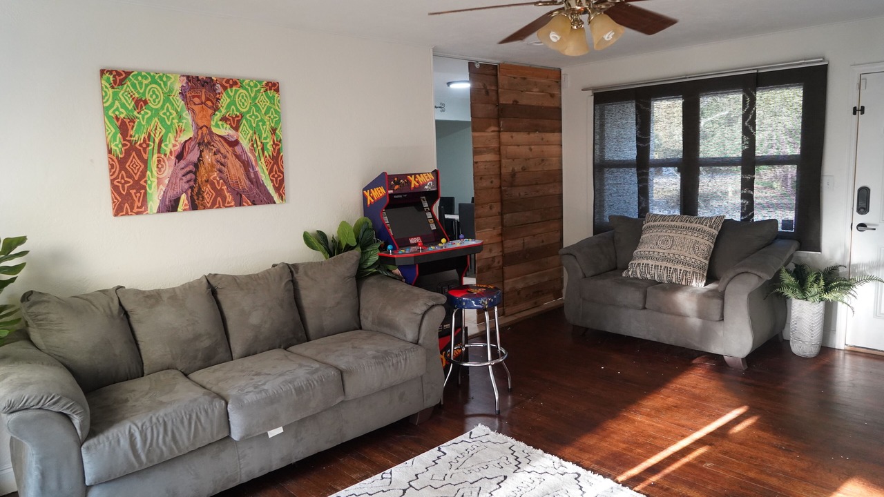 Photo of Livingroom in Pasadena On The Gulf