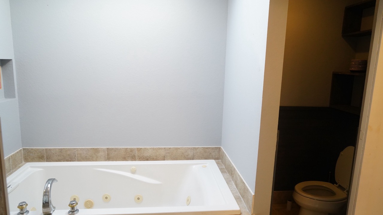 Photo of Bathroom in Pasadena On The Gulf