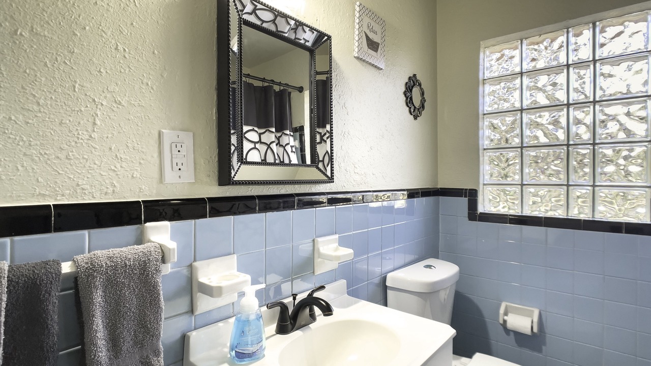 Photo of Bathroom in Northwest Pensacola