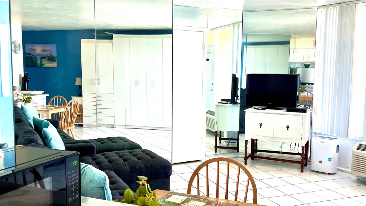 Photo of Livingroom in Ormond Beach