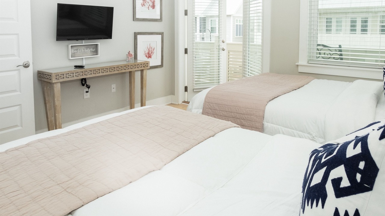 Photo of Bedroom in Santa Rosa Beach