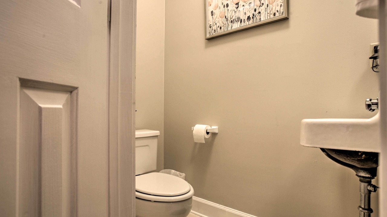 Photo of Bathroom in Madisonville