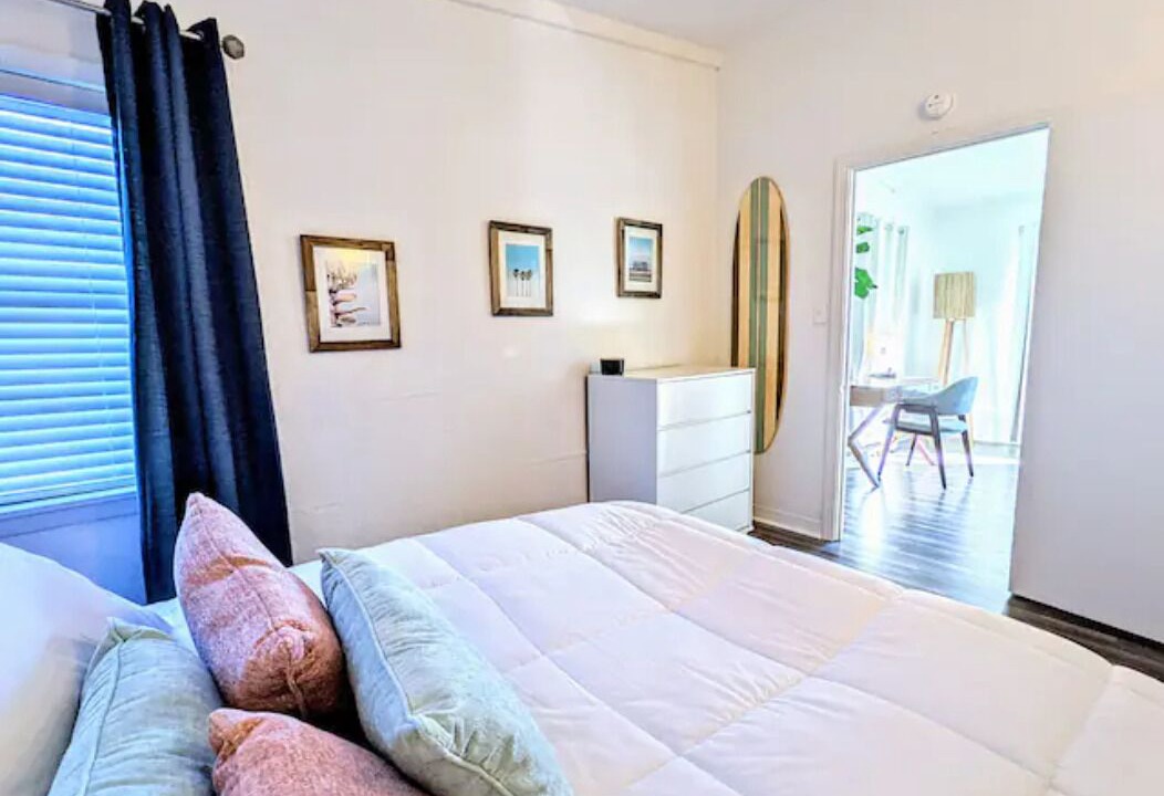 Photo of Bedroom in Hollywood Beach