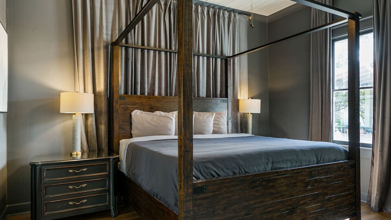 Photo of Bedroom in Beauregard Town Historic District