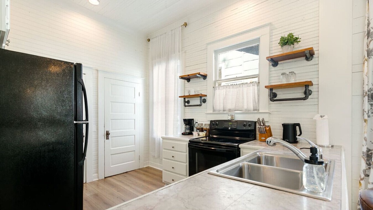 Photo of Kitchen in Beauregard Town Historic District