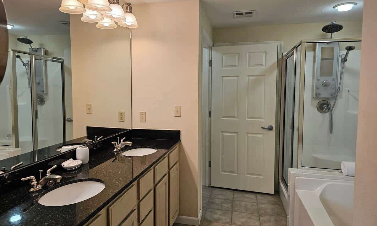Photo of Bathroom in Gulfport