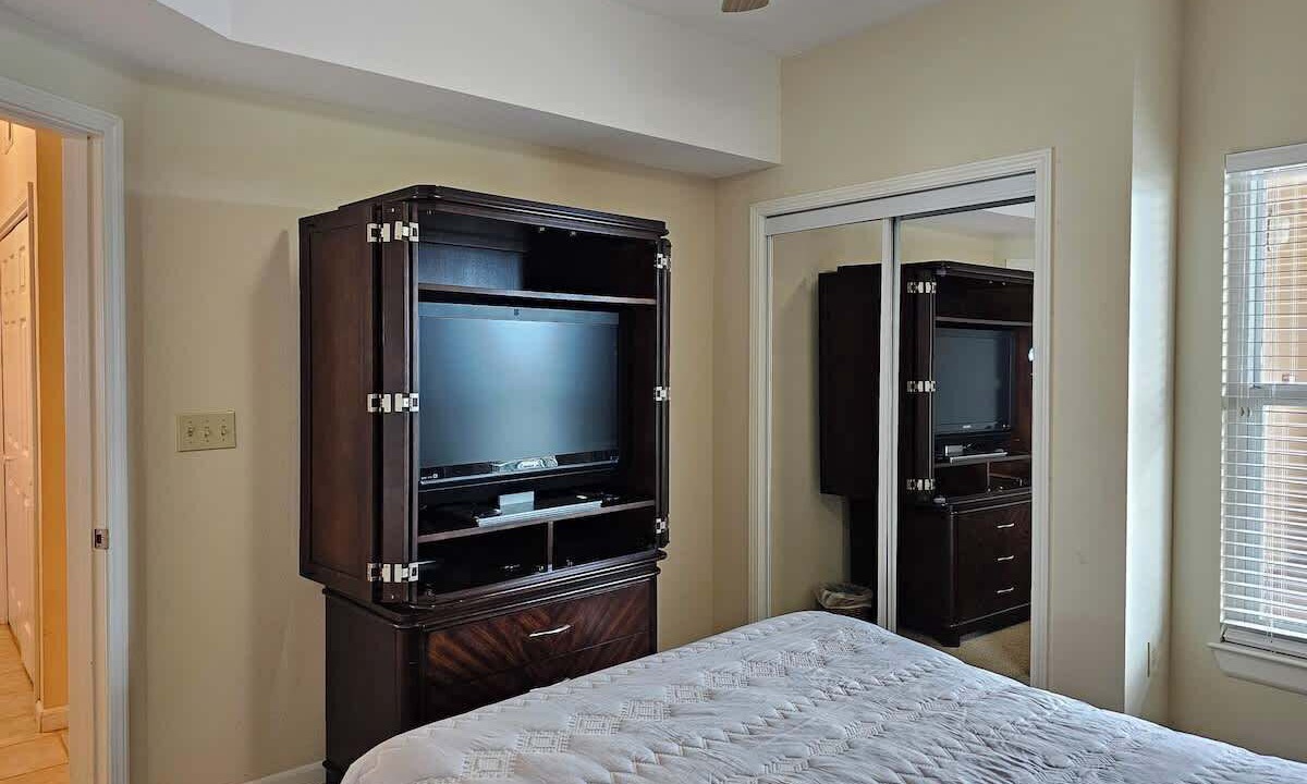 Photo of Bedroom in Gulfport