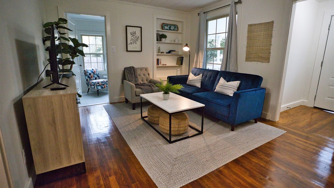 Photo of Bedroom in Laurel